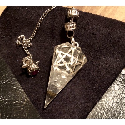 Orgonite pendel Bergkristal met pentagram Orgonite pendel Bergkristal met pentagram