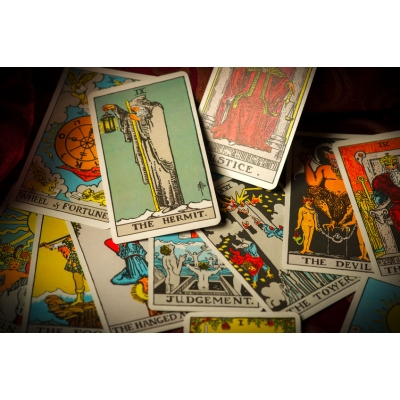 Cursus "leren en spelen met de Tarot" door Jan Ton - start zondag 1 september 2019 Cursus "leren en spelen met de Tarot" door Jan Ton - start zondag 1 september 2019