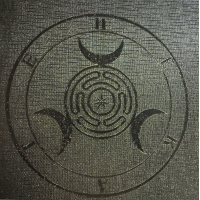 Book of shadows | A4 ringband, ordner, map | Mooi&Magisch | collectors item | zwart - met gravure Stropholos |Hekate's Wheel