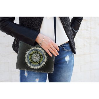 Crossbody leren tas zwart Pentagram | Pearl blauw lime| BellaMagio | verwisselbaar front | Heksentas